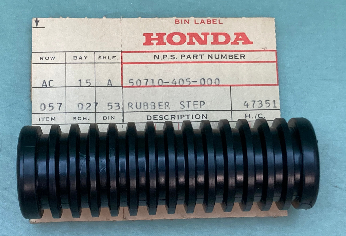 New Genuine Honda 50710-405-000 Rub, Pillion, Foot peg