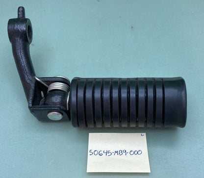 New Replaces Honda 50645-MB9-000 STEP ASSY.,L.