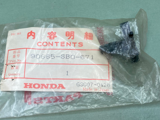 New Genuine Honda 90665-SB0-671 CLIP,MLDG,A
