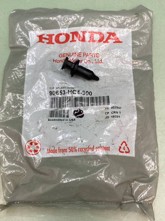 QTY 14 New Genuine Honda 90653-HC4-900 Clip, Splash, Guard