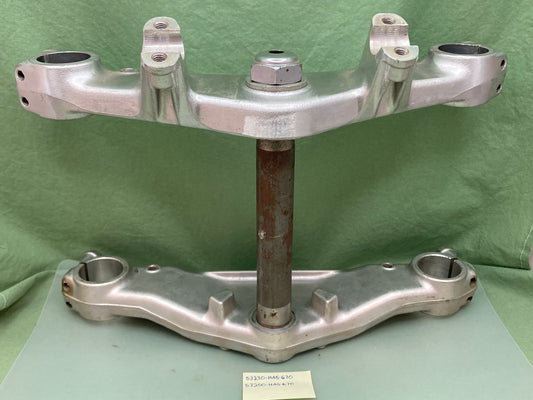 Honda 53230-HA5–670, 53200-HA5-670 Upper & Lower Triple Clamp 1985 350X