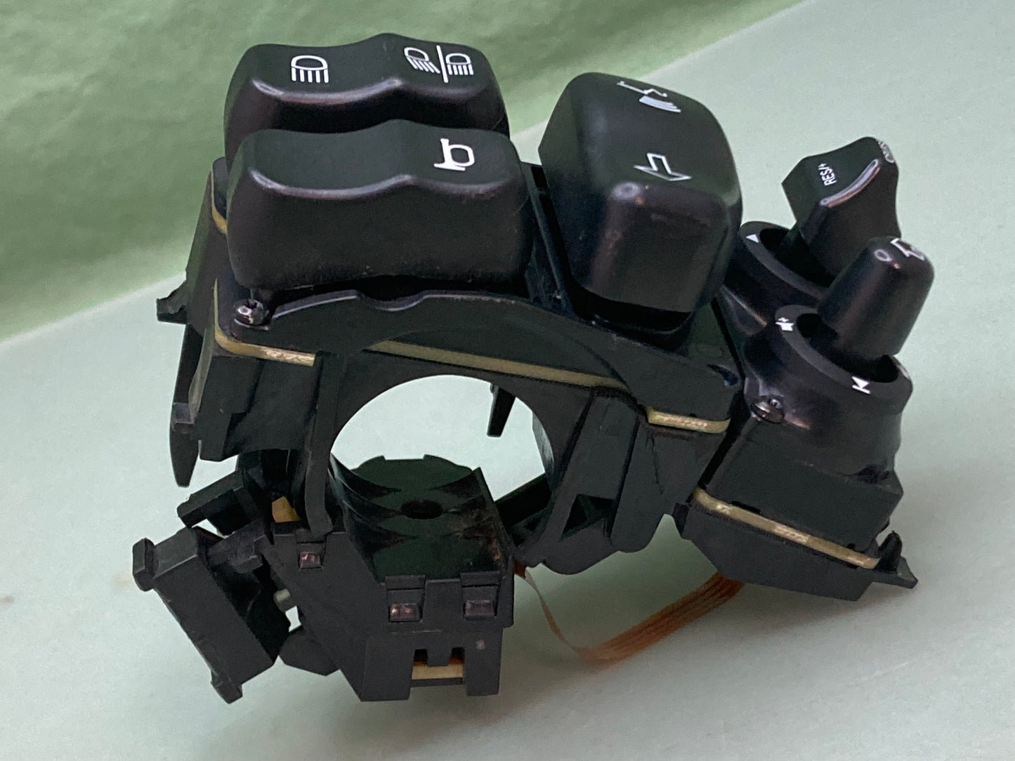 Genuine Harley Davidson 71500089 L.H. Side Switch Pack