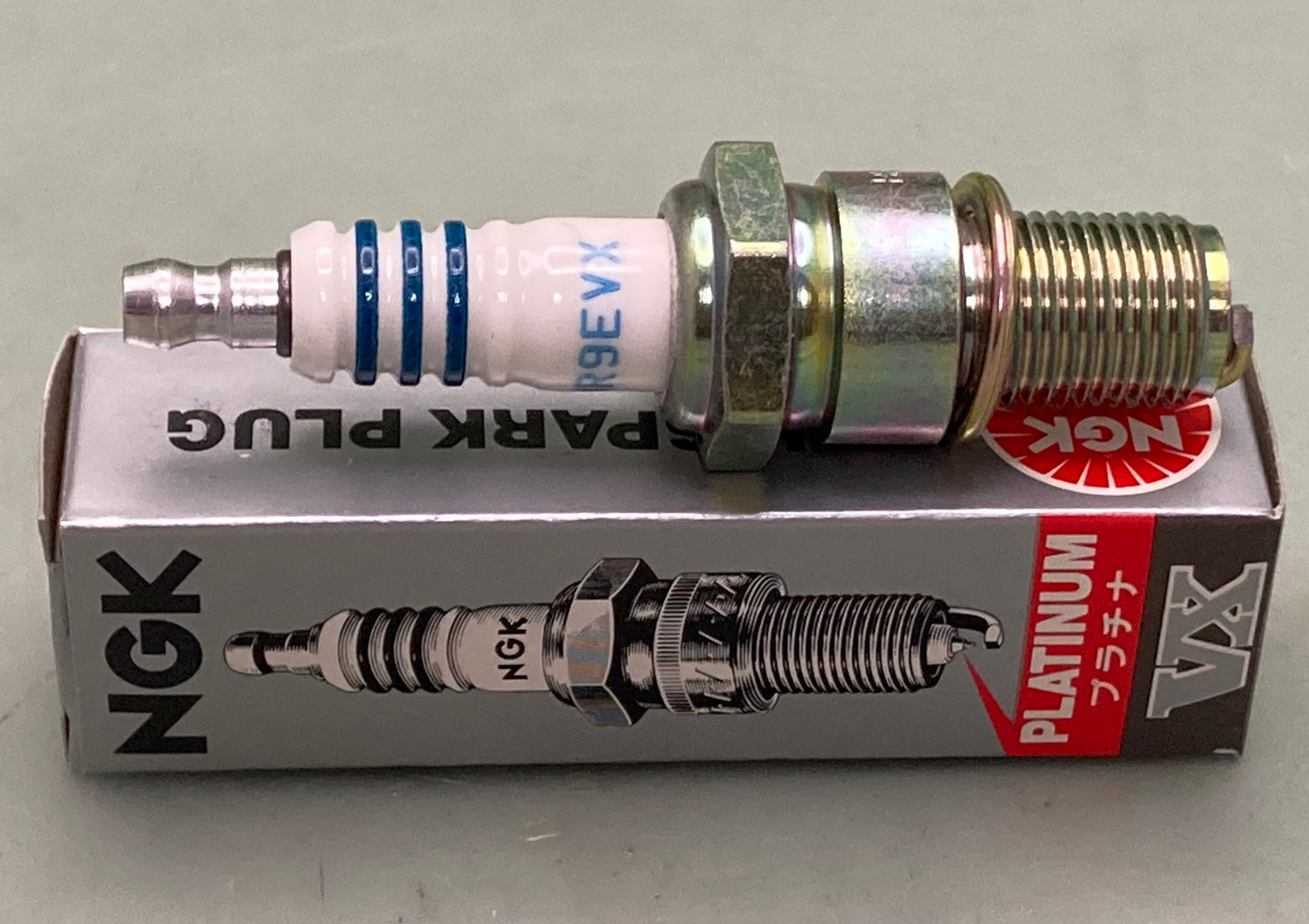 New Genuine NGK BR9EVX Platinum Spark Plug