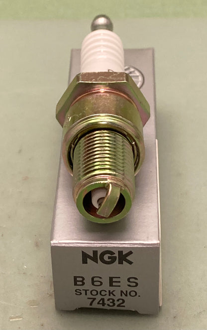 Qty 2 NGK 7432 Spark Plug B6ES New Genuine
