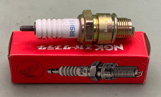 New Genuine Honda 98076-59716 Spark Plug BR9HS
