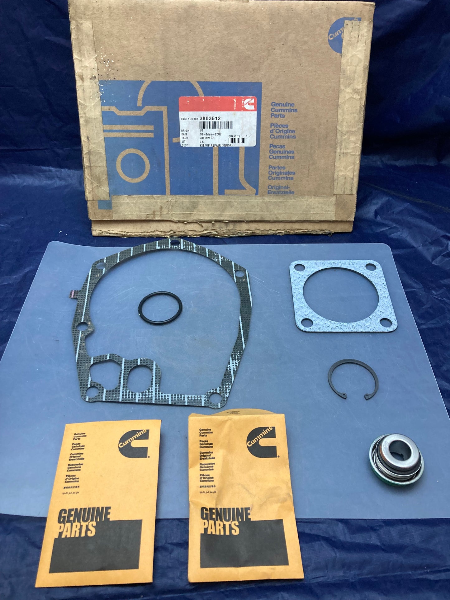 New Genuine Cummins 3803612 Engine Gasket Kit
