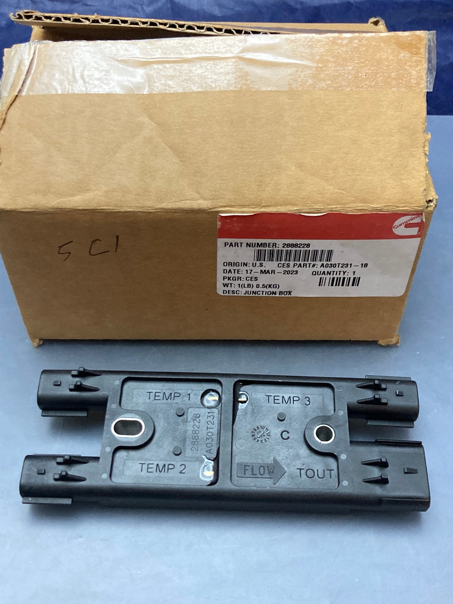 New Genuine Cummins 2888228 DPF Temp Sensor Junction Box Module