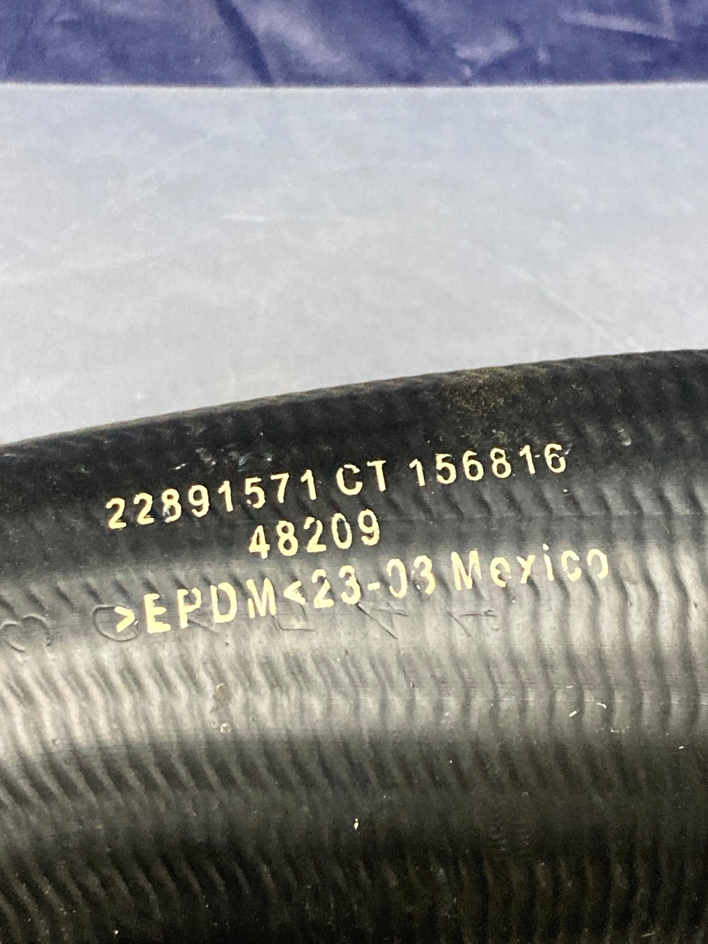 New Replaces Volvo 22891571 Coolant Hose