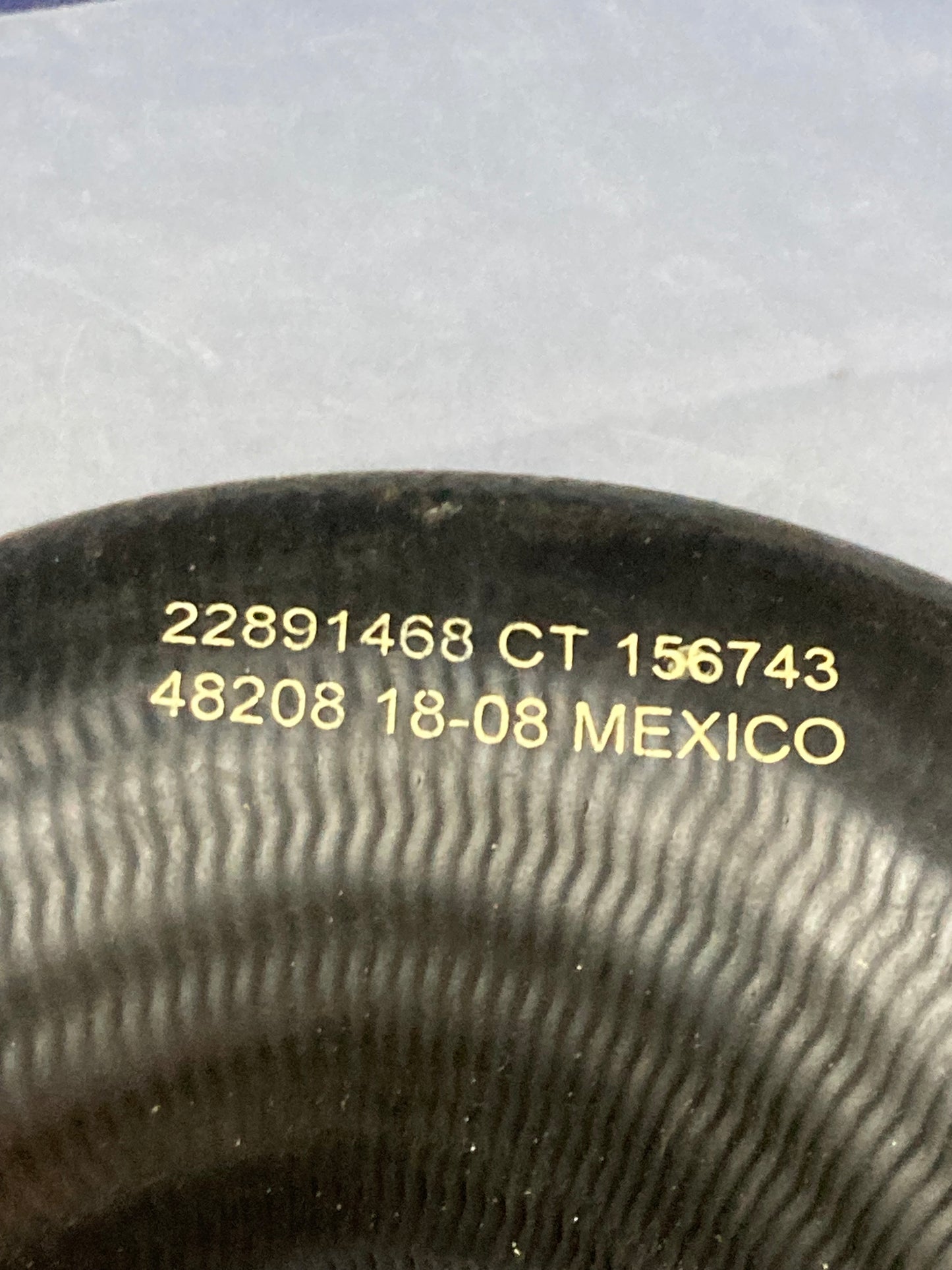 New Replaces Volvo 22891468 Cooling Hose