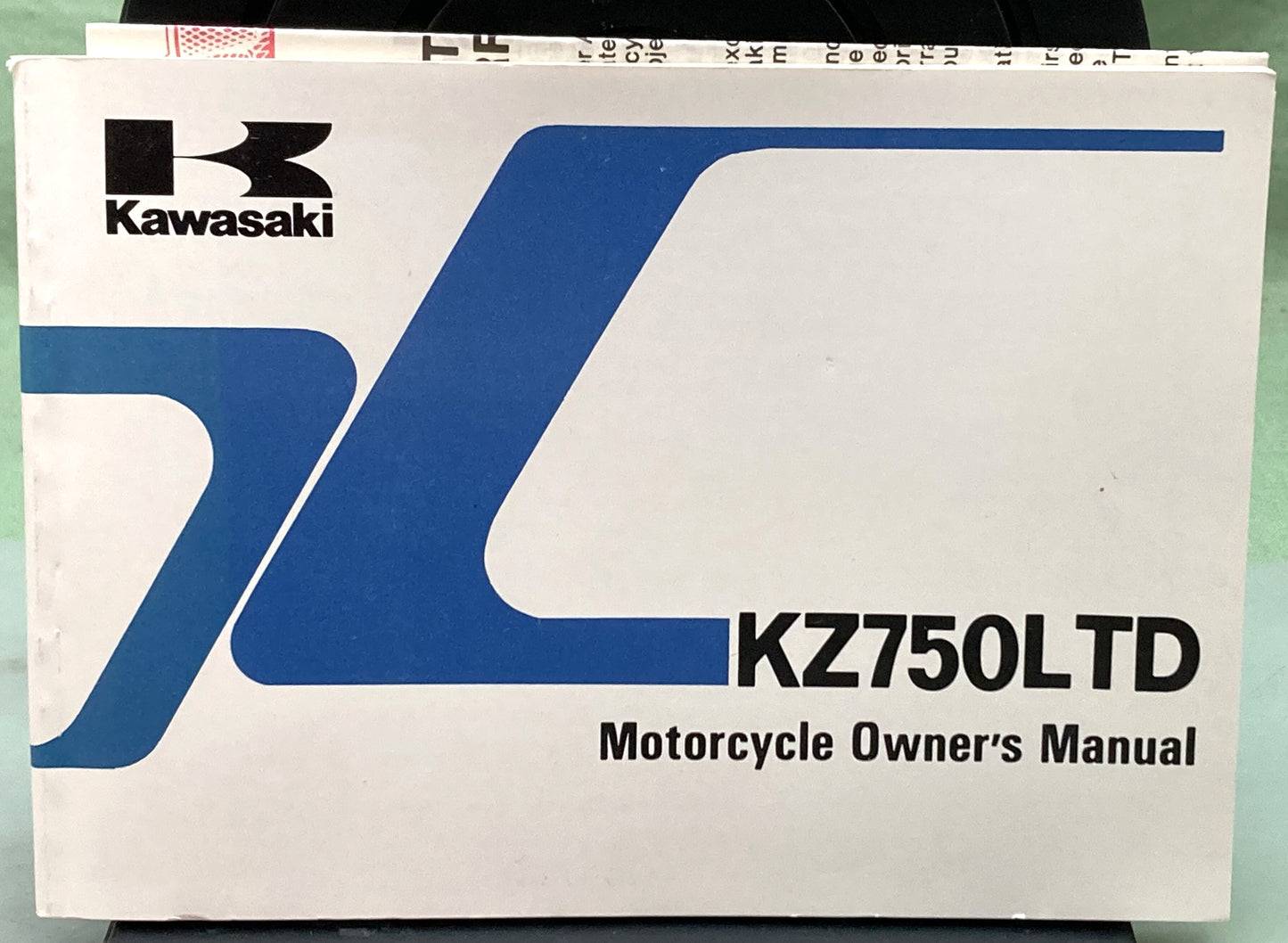 Genuine Kawasaki 99920-1183-01 KZ750LTD Owner's Manual 1982