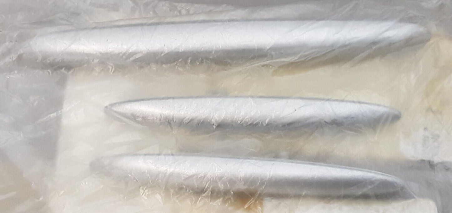 NEW GENUINE BMW 16117673171 ANTI-SCUFFINGS SET +1 F650GS 99-07 G650GS 08-09