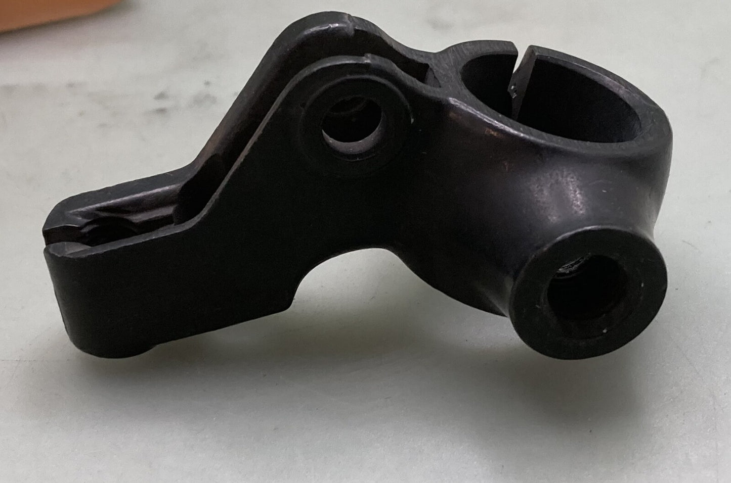 New Genuine Honda 53171-KB7-000 Bracket, R, Handlebar