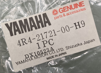 New Genuine Yamaha 4R4-21721-00-H9 Cover, Side, 2