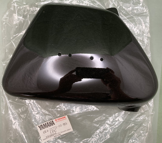 New Genuine Yamaha 4R4-21721-00-H9 Cover, Side, 2