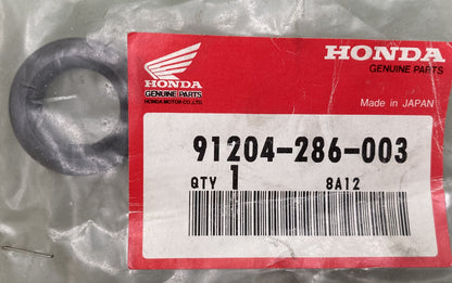 New Genuine Honda 91204-286-003 OIL SEAL