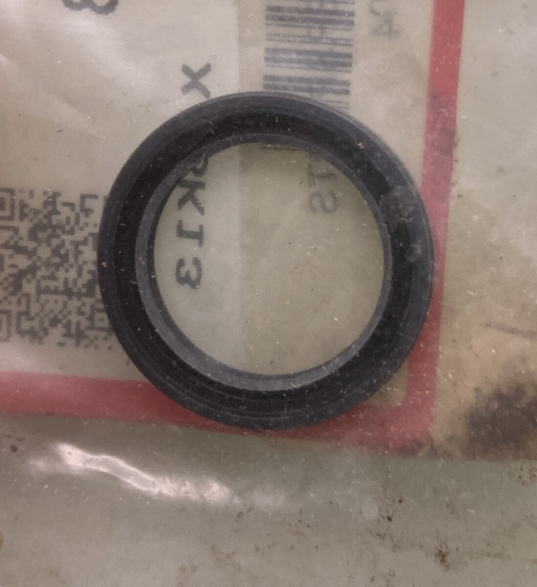 New Genuine Honda 91206-968-003 Dust Seal (17X23x3)