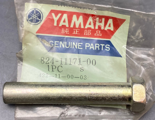 New Genuine Yamaha 824-11171-00 Nut, Special