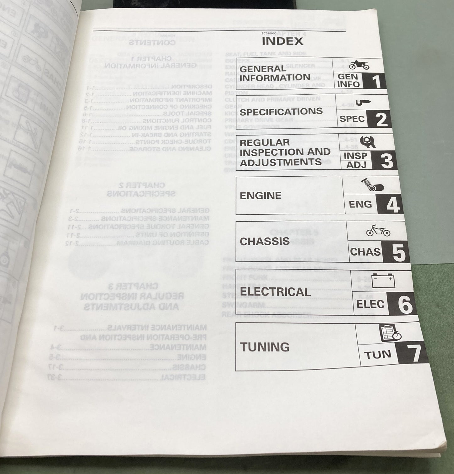 Genuine Yamaha LIT-11626-10-54 YZ250J1 Owner's Service Manual 1996