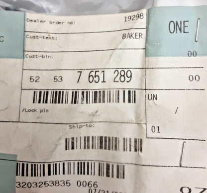 NEW GENUINE BMW 52537651289 LOCK PIN R1100S 1997-2004