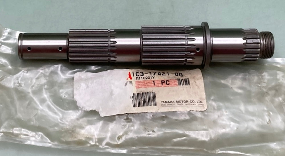 Yamaha 1C3-17421-00 Axle, Drive  New Genuine