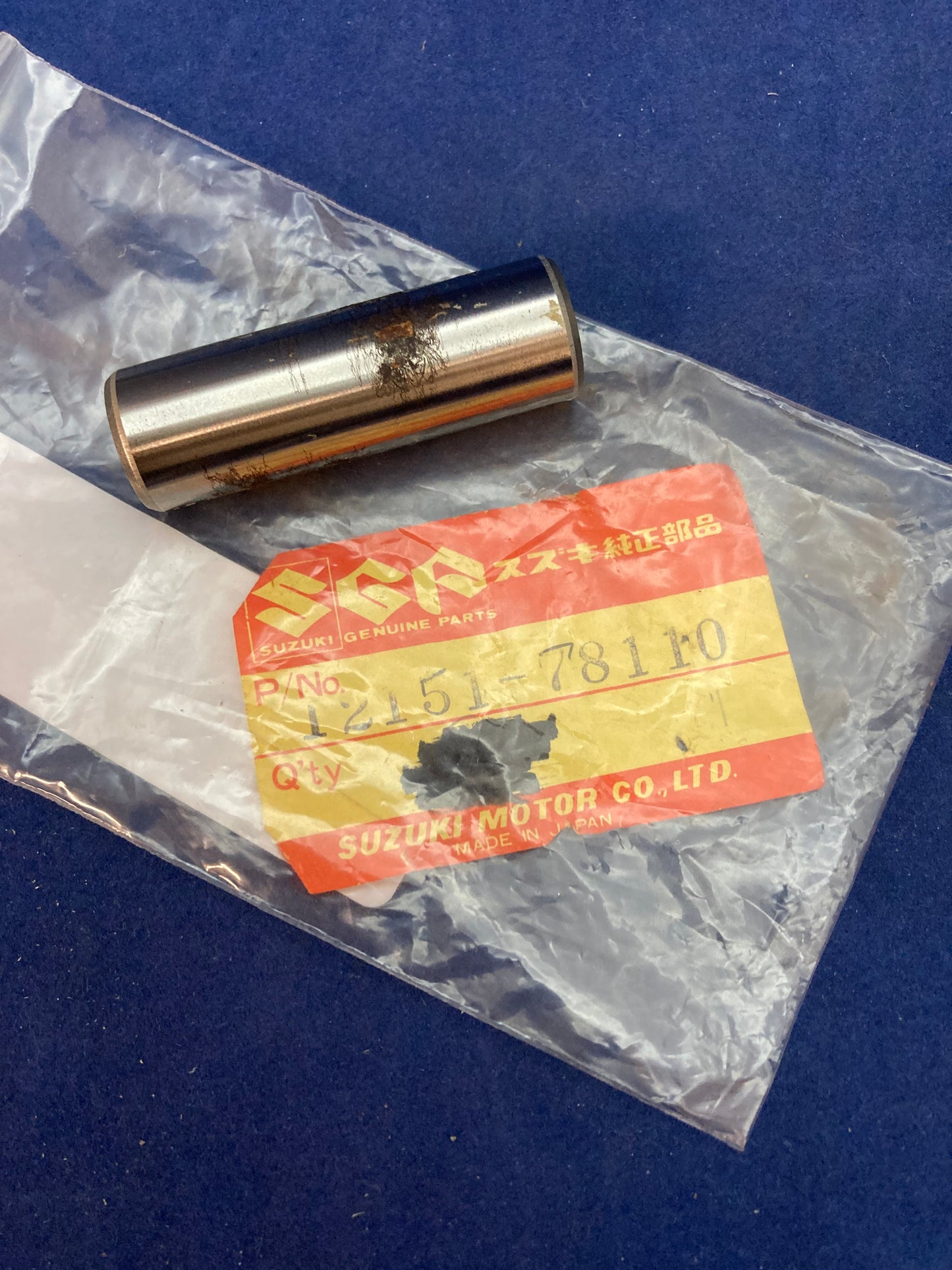 NEW GENUINE SUZUKI 12151-78110 PISTON PIN
