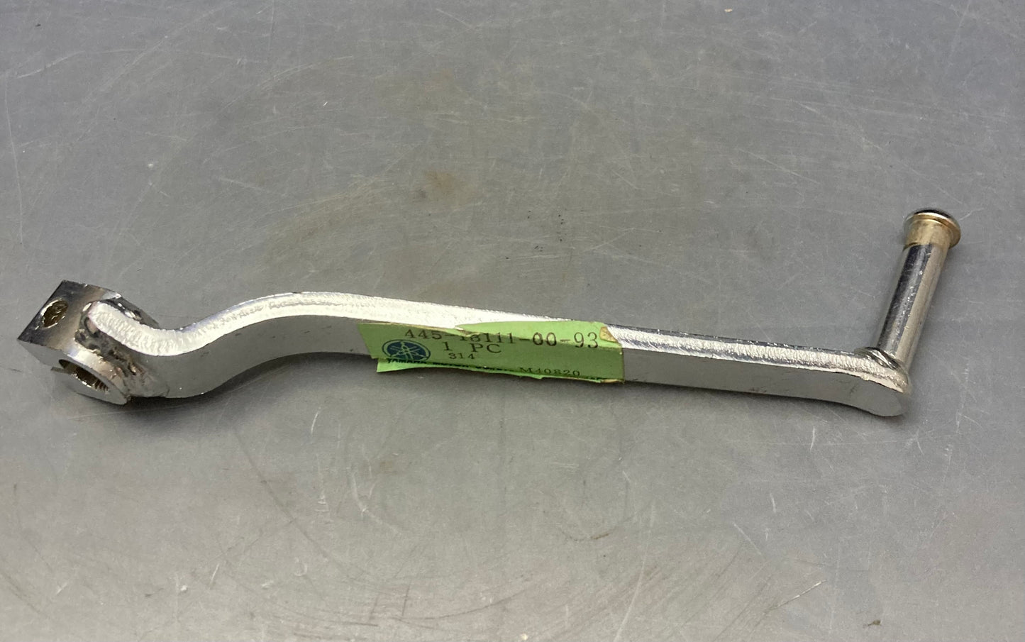 New Genuine Yamaha 445-18111-00-93 Pedal, Shift