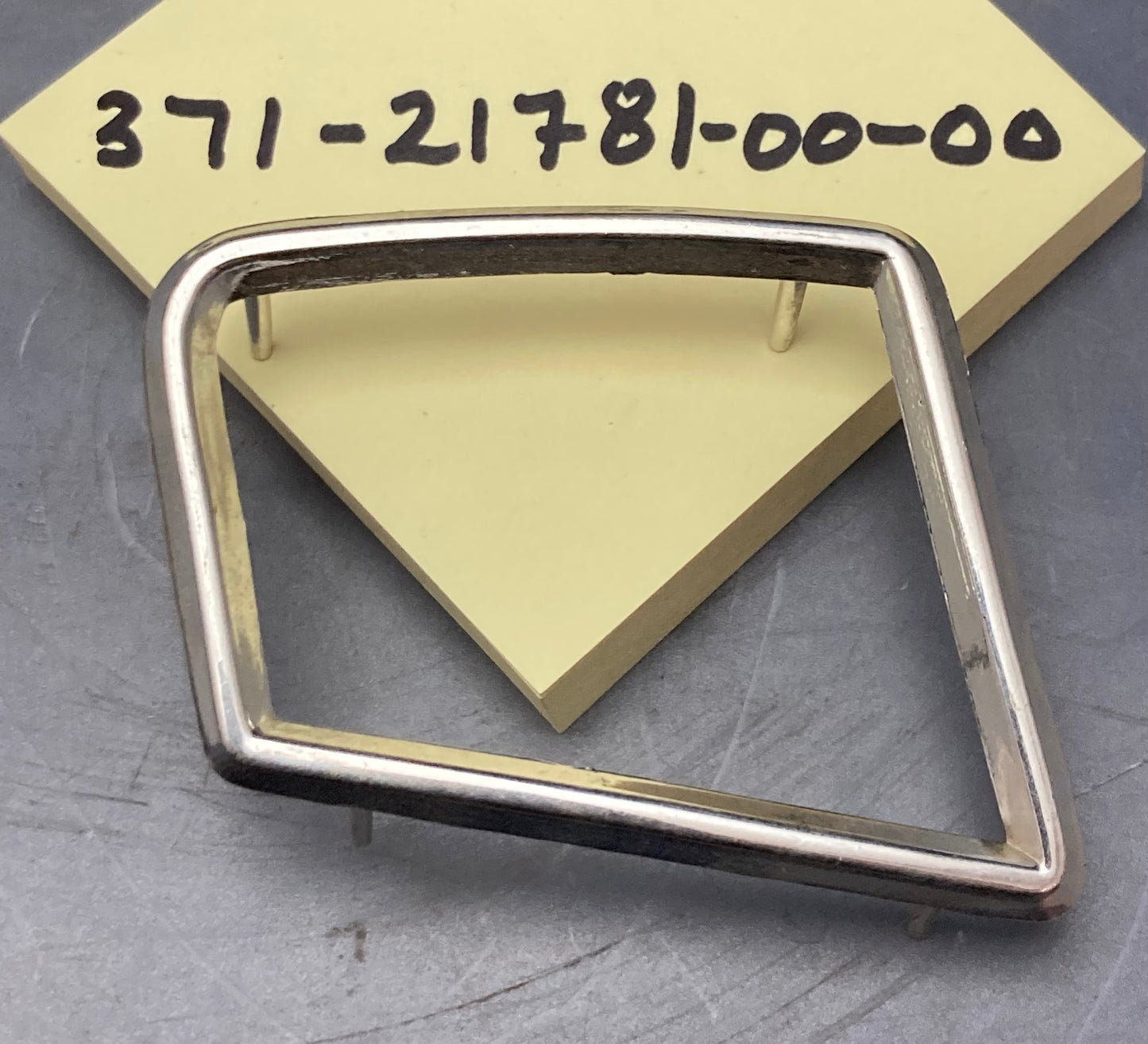 New Replaces Yamaha 371-21781-00-00 Air Intake Vent Chrome Trim Left Hand Side