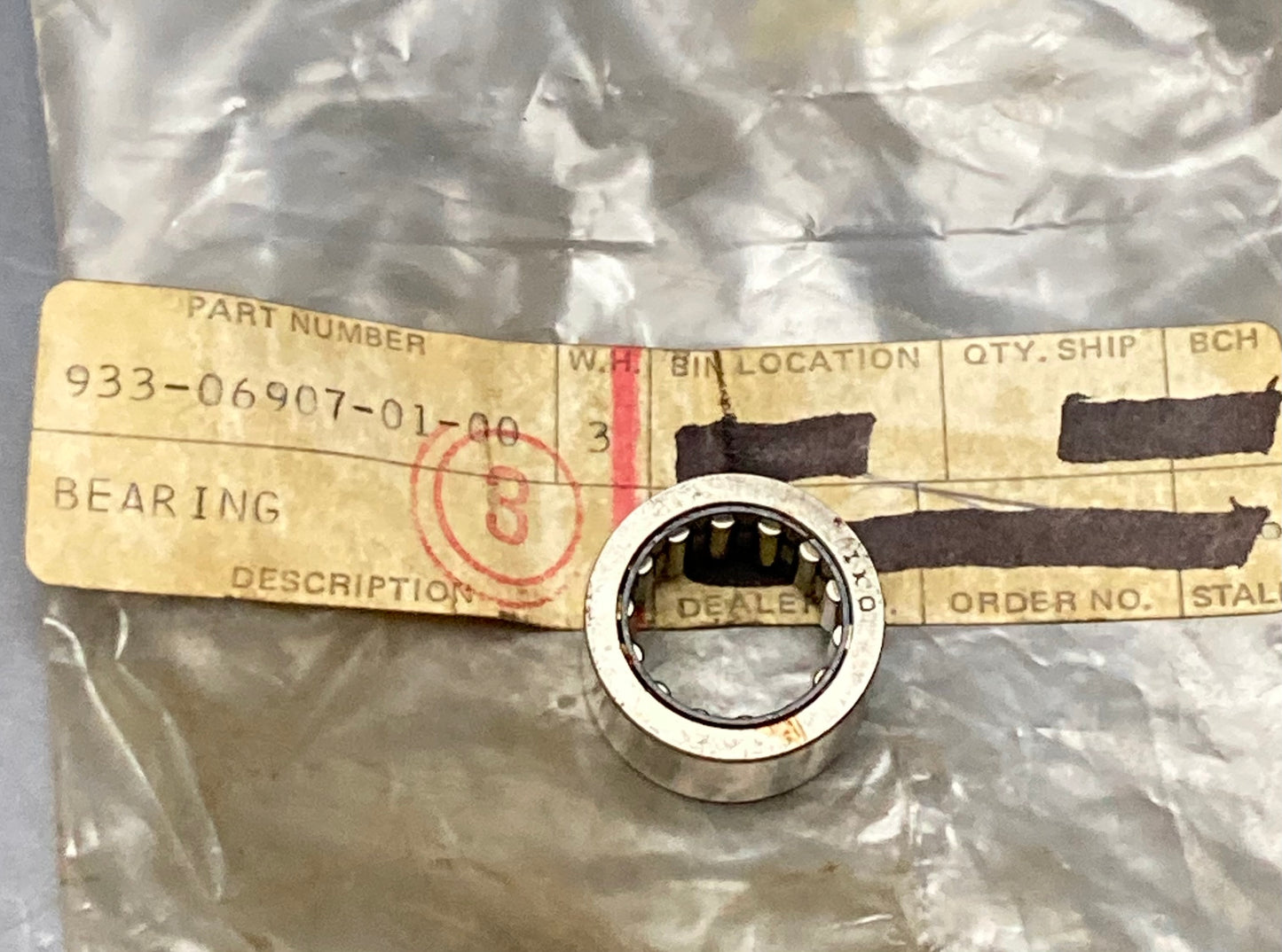 New Genuine Yamaha 93310-305S4 Bearing