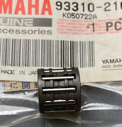 New Genuine Yamaha 93310-210M0 Bearing, Piston