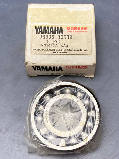 New Genuine Yamaha 93306-30533 Bearing