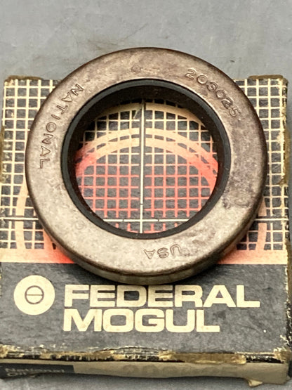 New Genuine Federal Mogul 203025 Oil Seal