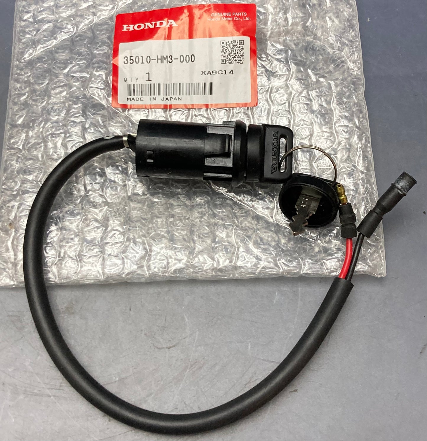 New Genuine Honda 35010-HM3-000 Lock Set