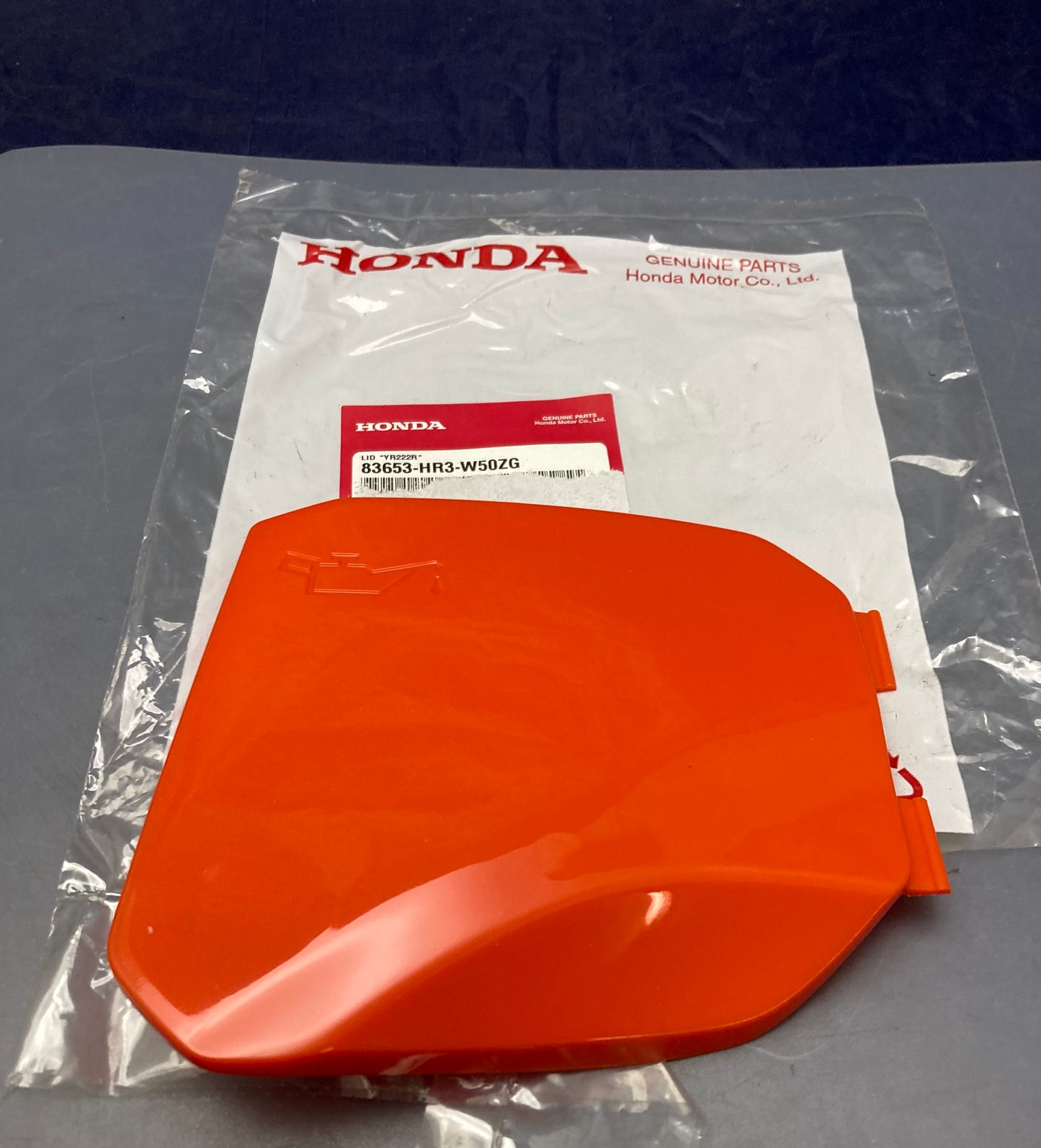 New Genuine Honda 83653-HR3-W50ZG Lid Oil Check