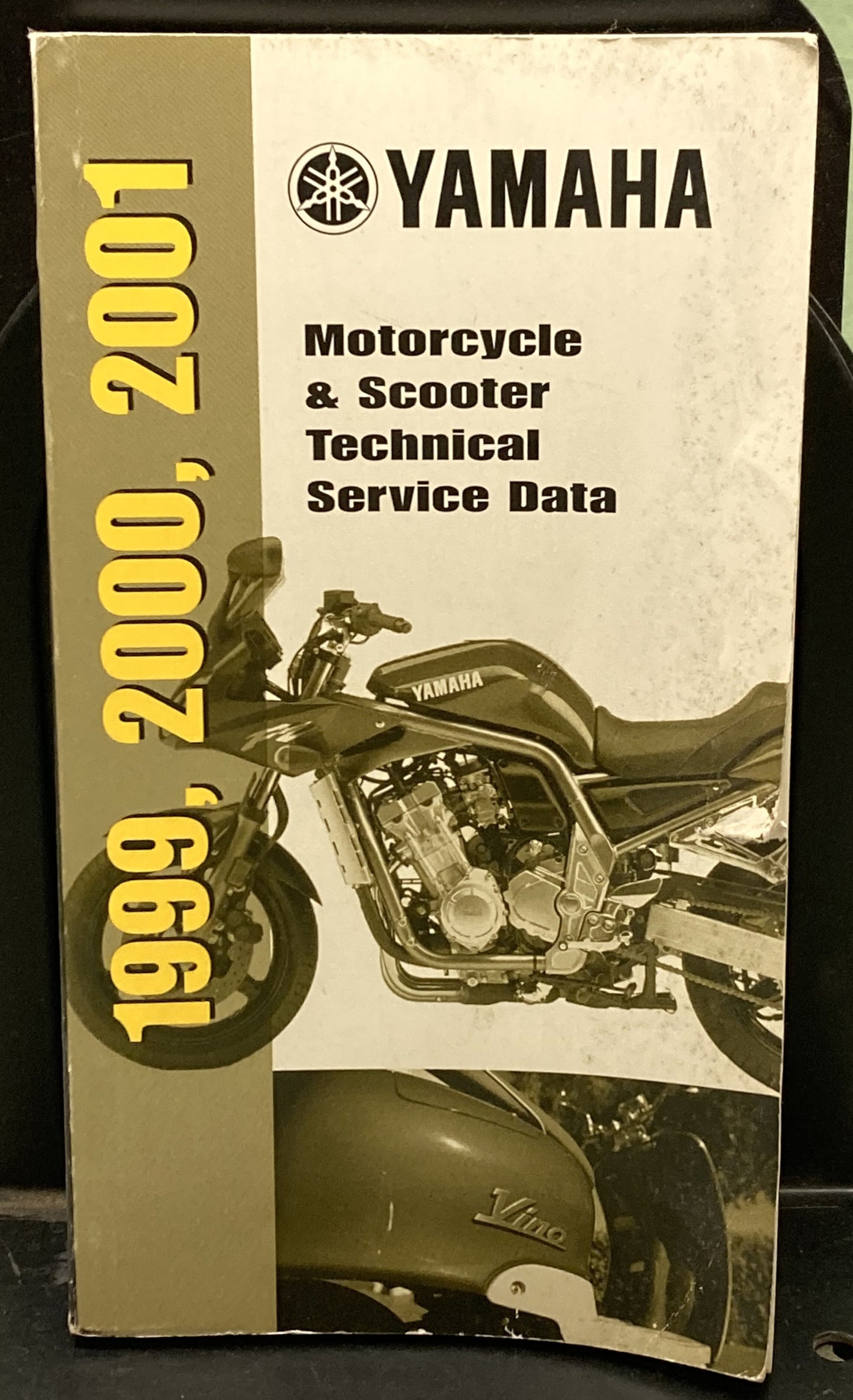Gen. Yamaha LIT-11571-SD-01 Motorcycle and Riva Technical Service Data '99-'01