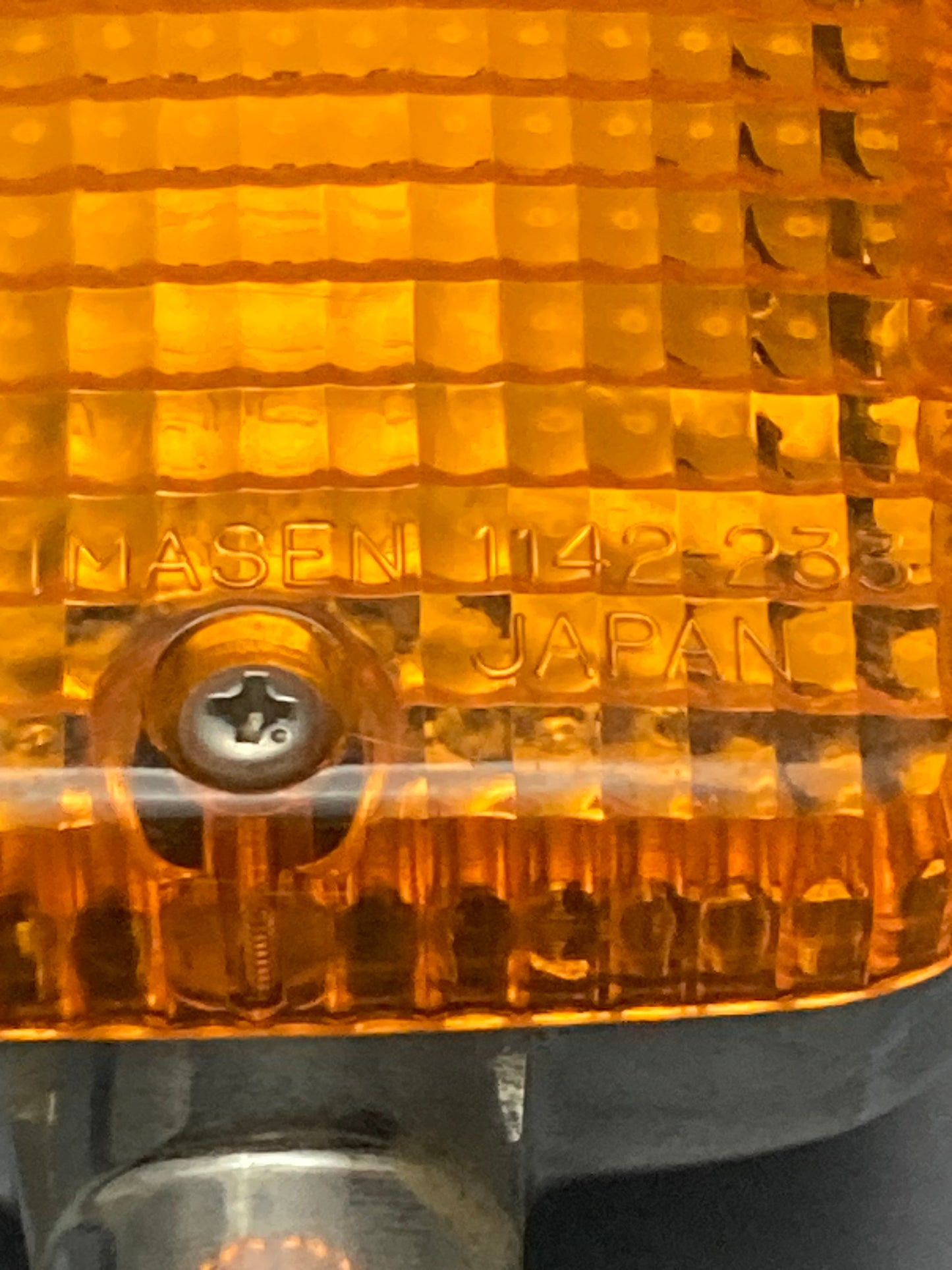 Genuine Imasen 1142-233 Turn Signal Lens And Housing