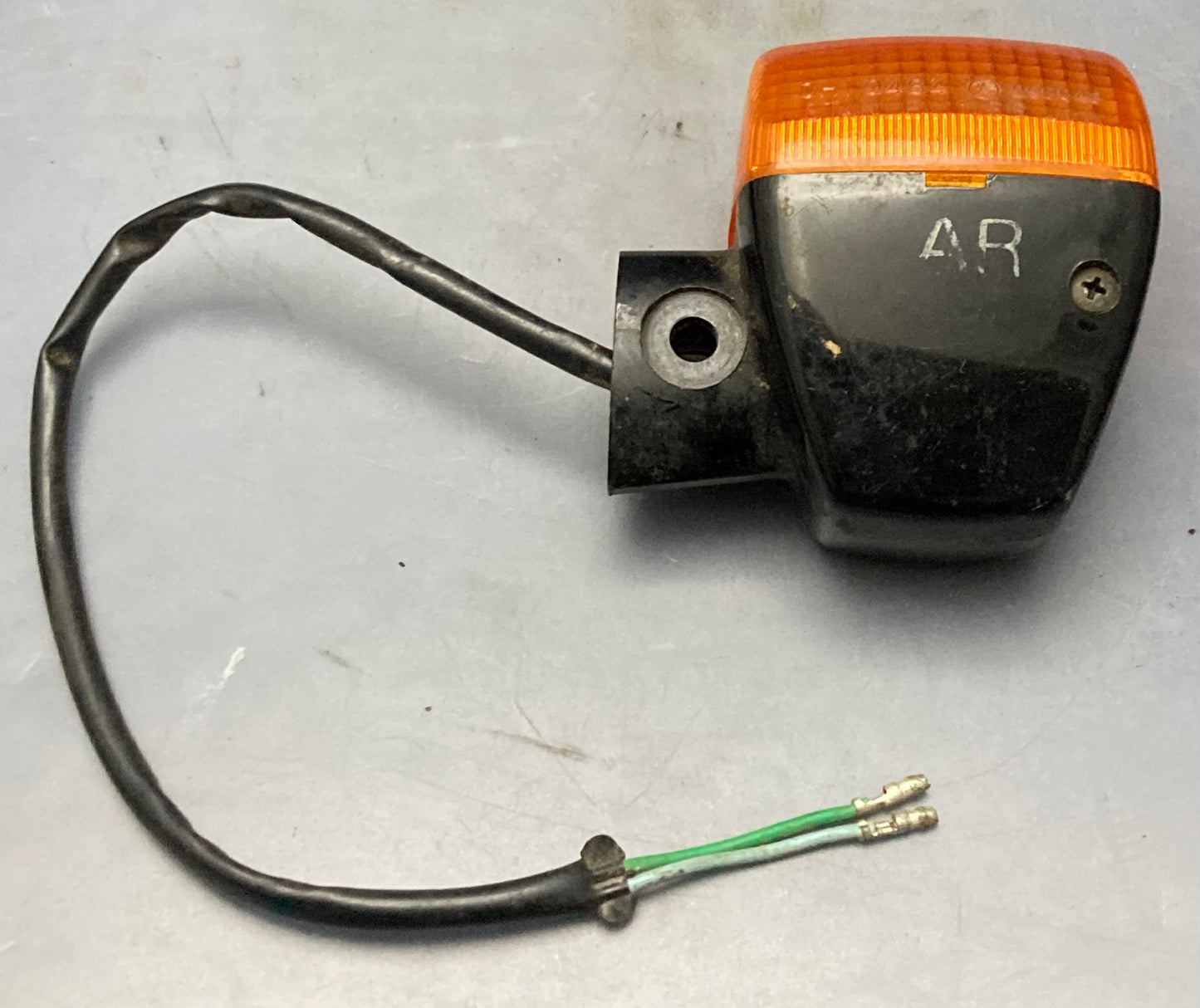 Qty 2 Genuine Stanley 1156 Turn Signal