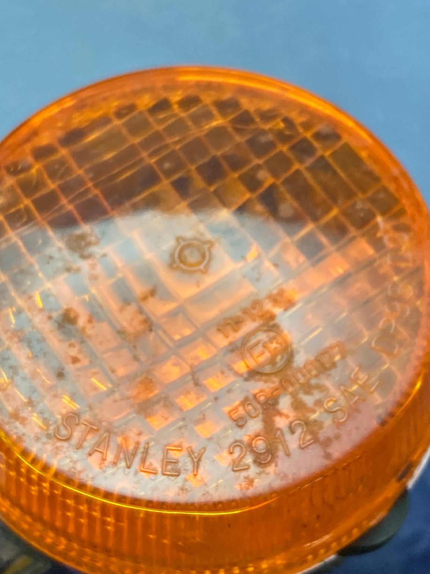 Genuine Stanley 2912 SAE DP 95 DOT Turn Signal