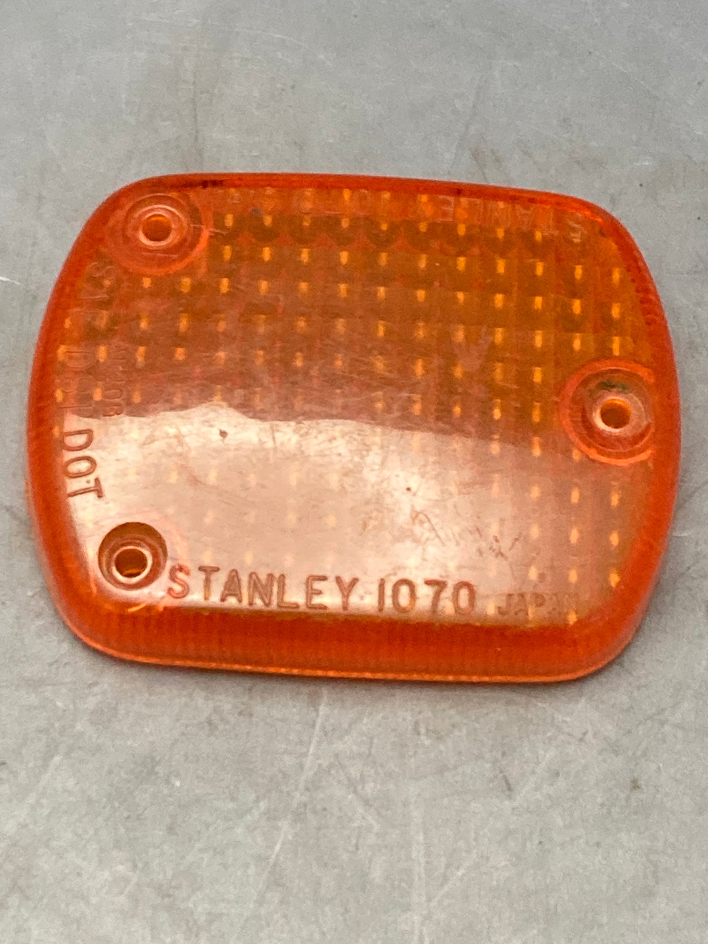 Genuine Stanley 1070 Amber Turn Signal Lens