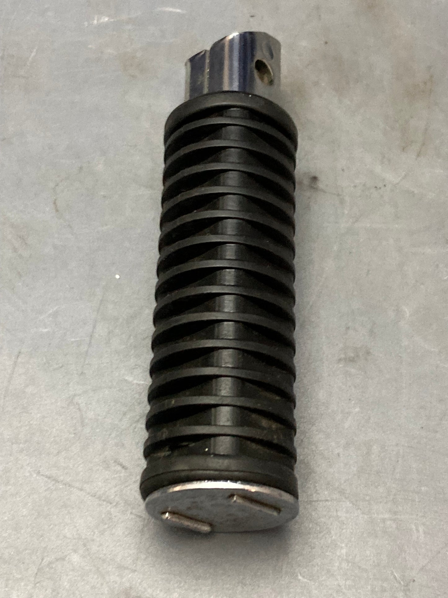 New Replaces Honda A3722 Footpeg Right Rear