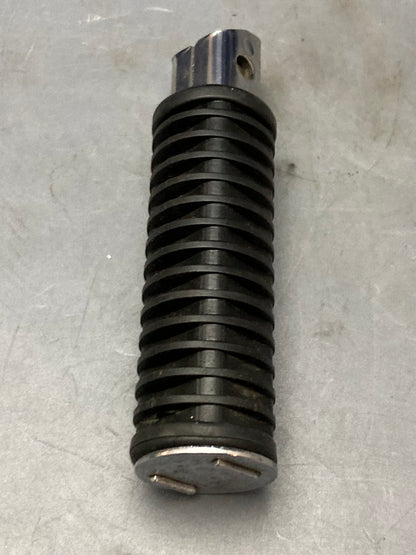 New Replaces Honda A3722 Footpeg Right Rear