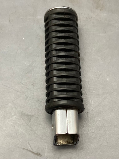 New Replaces Honda A3722 Footpeg Right Rear