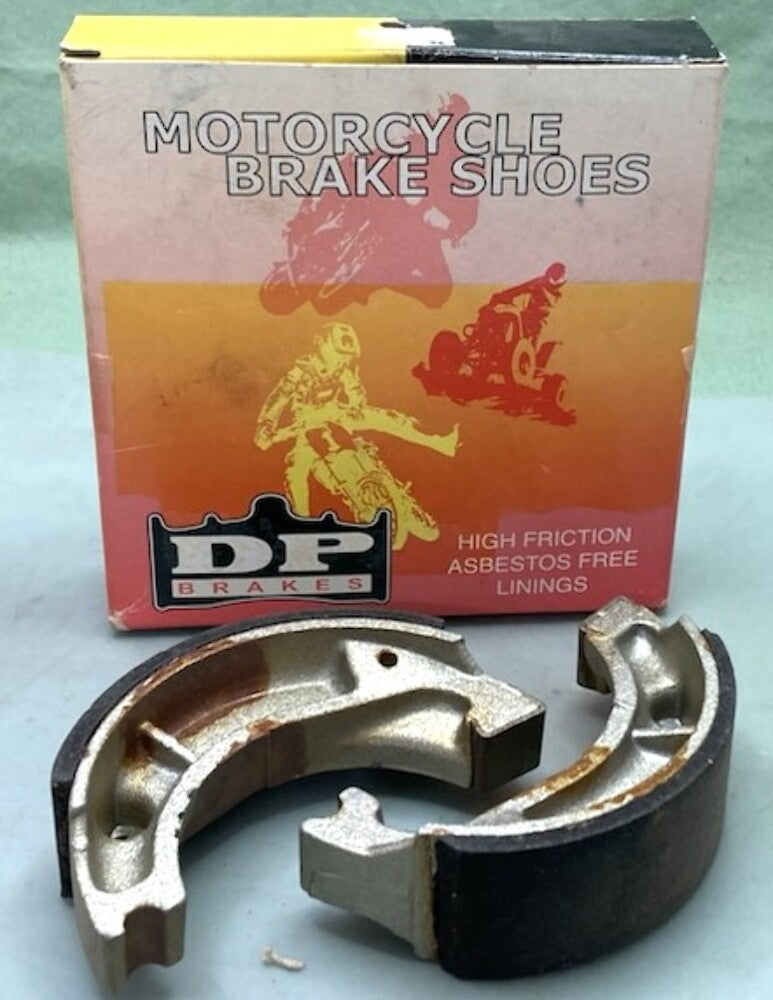 New Genuine DP Brakes DP9124 Brake Shoe Set