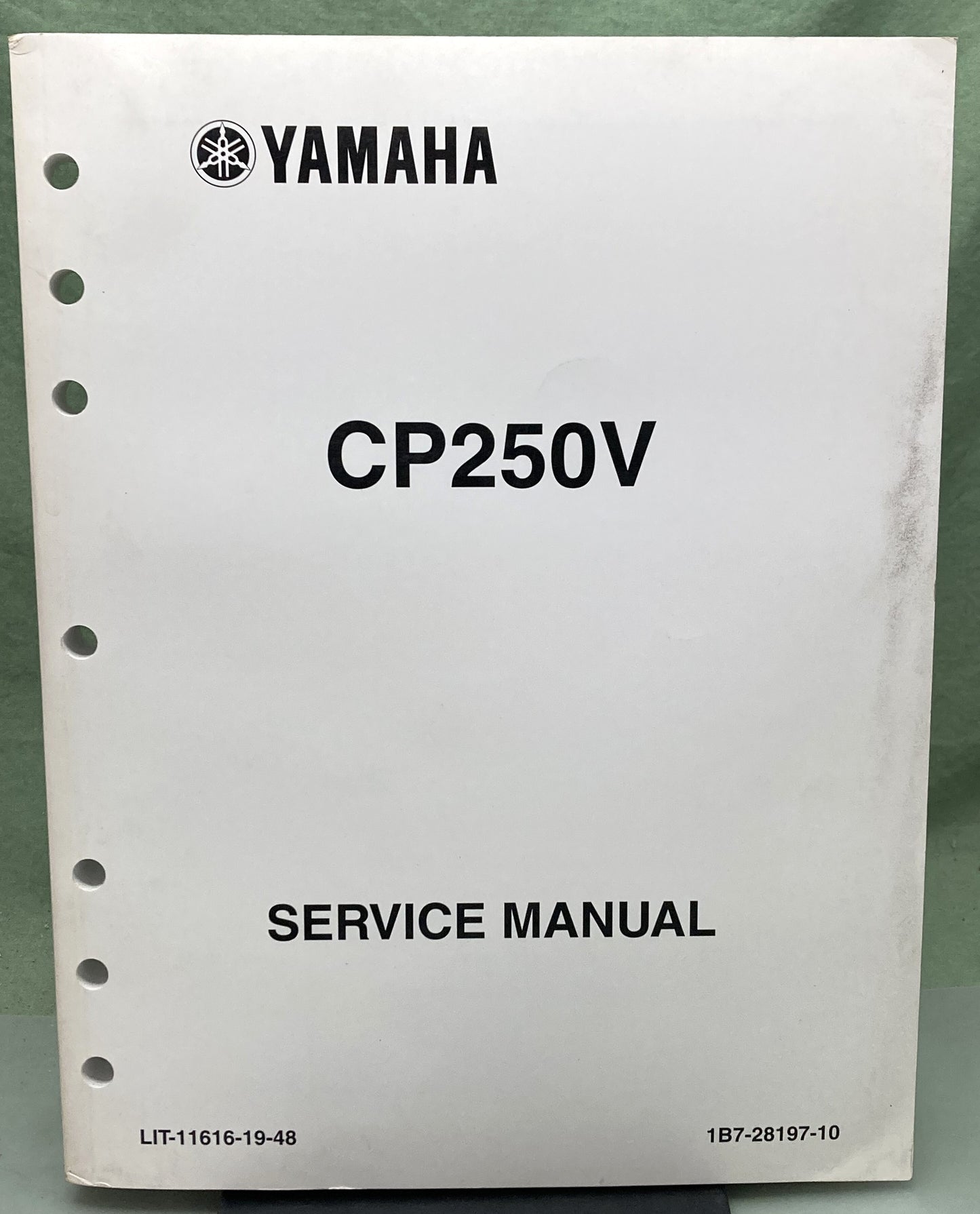 Genuine Yamaha LIT-11616-19-48 CP250V Service Manual 2006