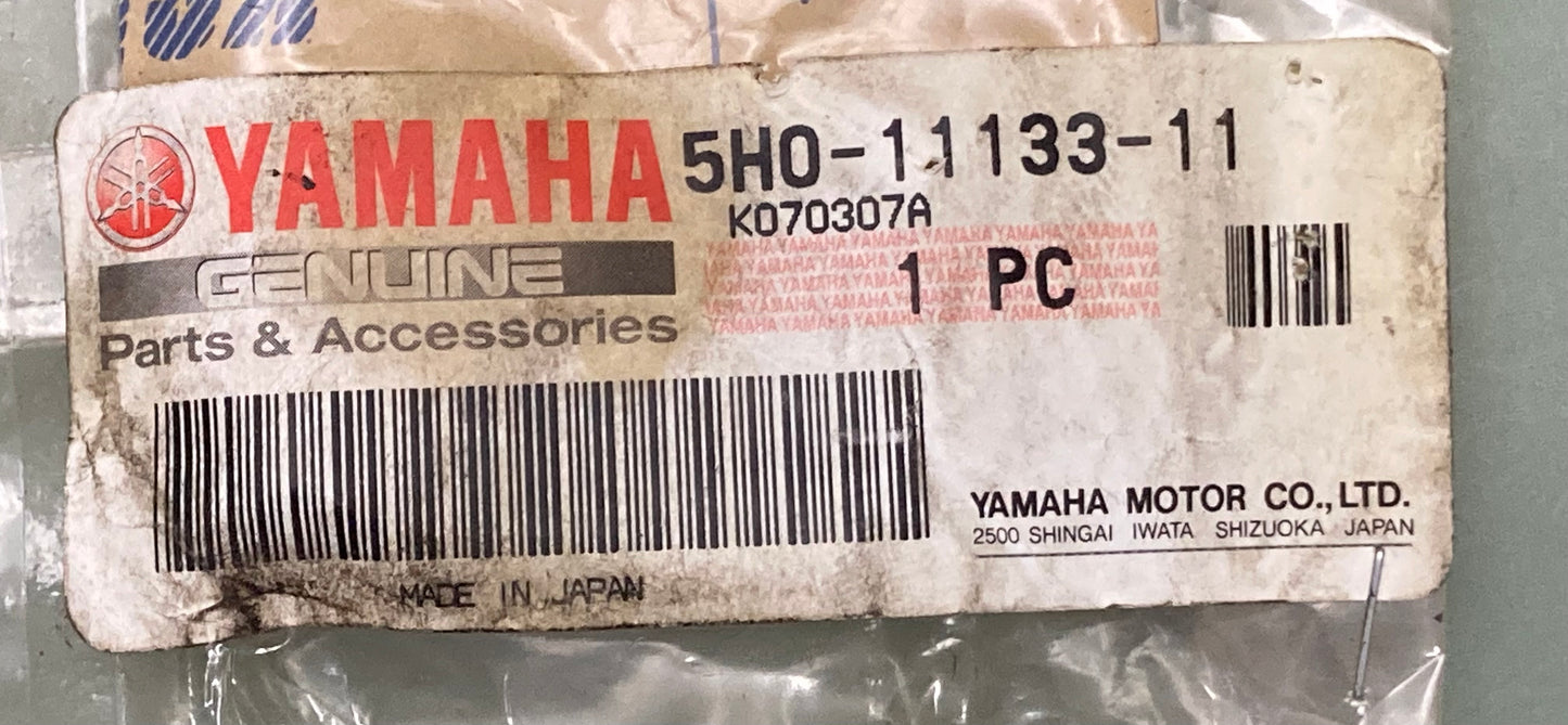 New Genuine Yamaha 5H0-11133-11 Guide, Valve, 1 5H0-11133-11-00