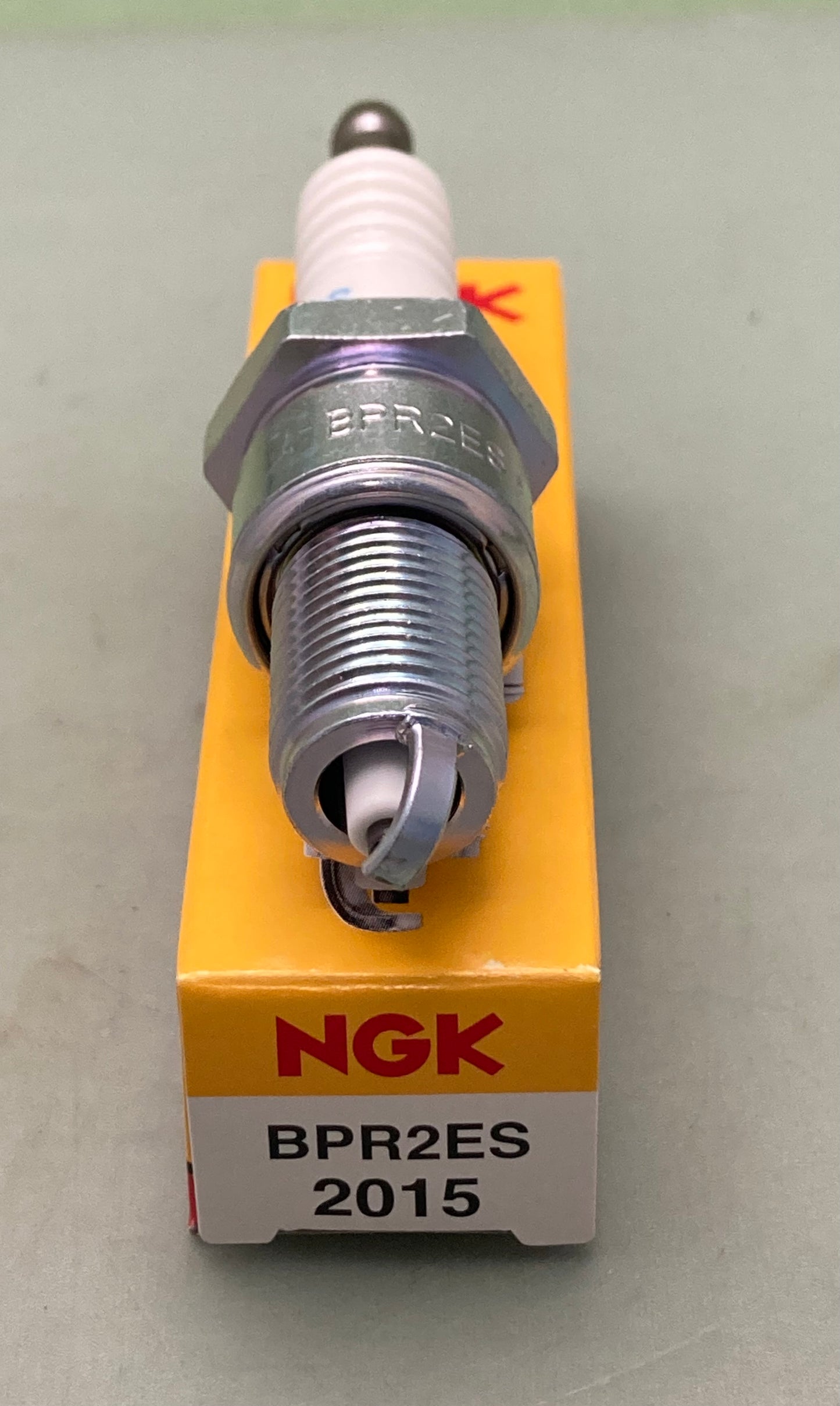 Qty 2 New Genuine NGK 2015 Spark Plug BPR2ES