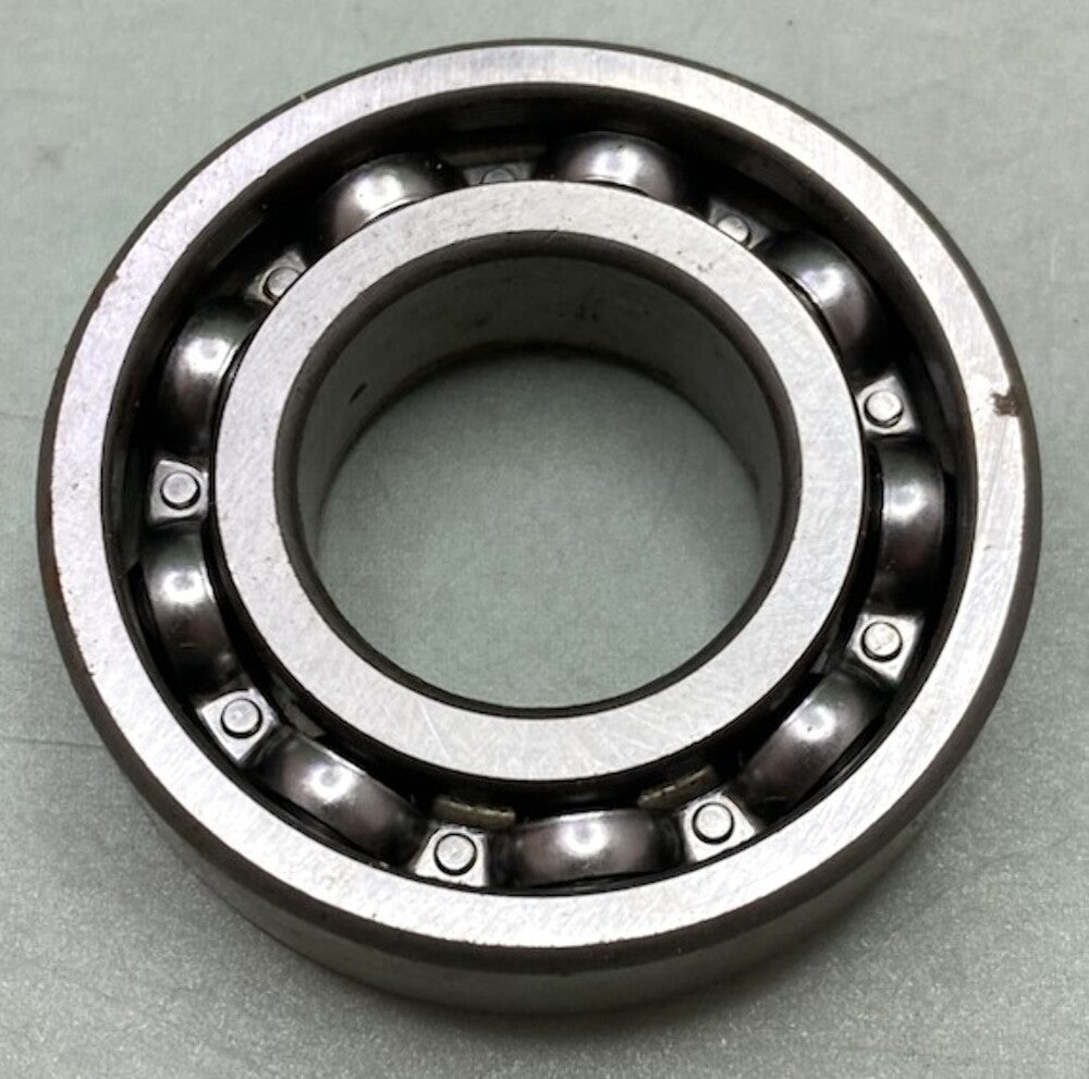 New Genuine NSK 6206 C3 Bearing