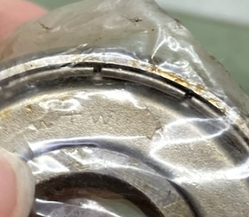 New Genuine WTW 6302Z Bearing