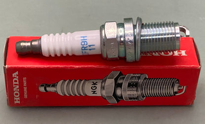 New Genuine Honda 31919-MEB-671 Spark Plug IFR9H11 (31919-MEB-672), 98079-5915U