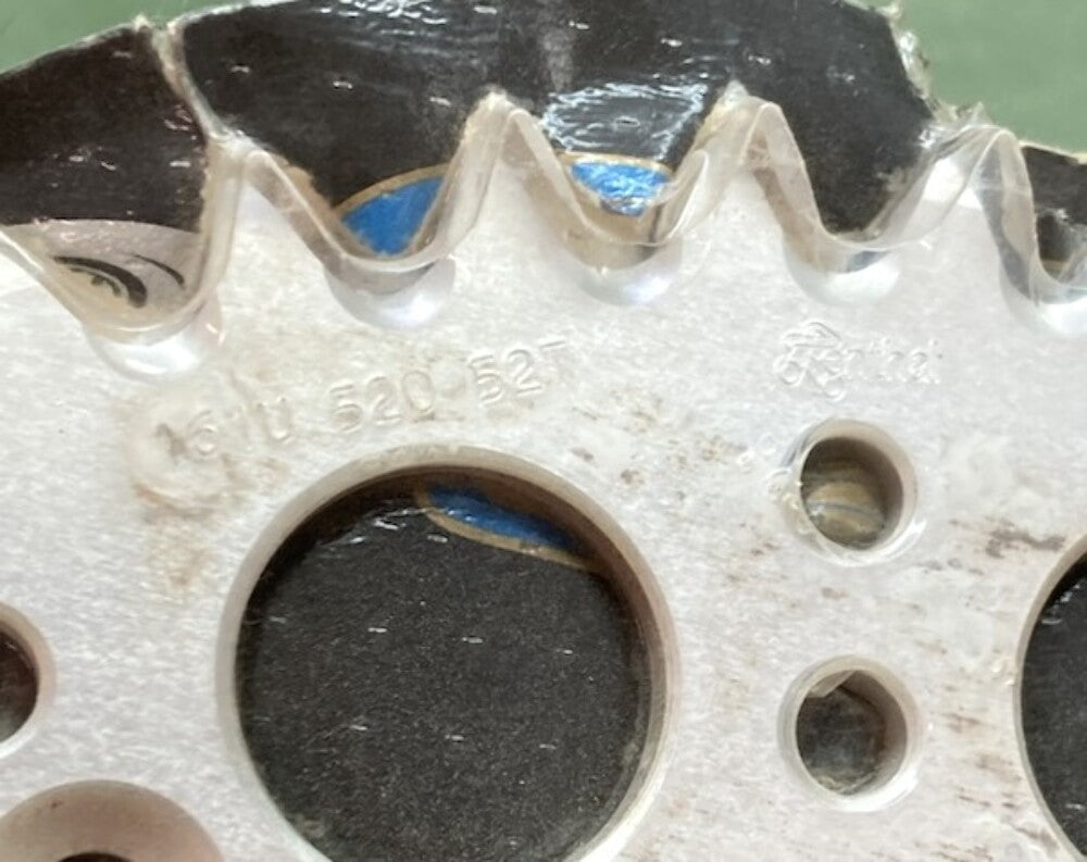 New Genuine Renthal 161U-520-52GPSI Ultralite Sprocket 52T for KTM