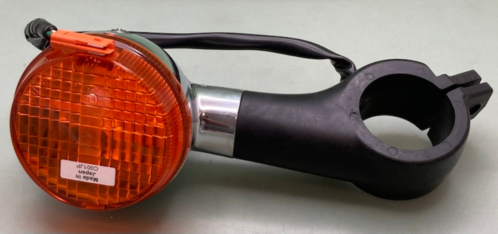 Honda 33450-MFW-305 Turn Signal Assembly L Fr New Genuine